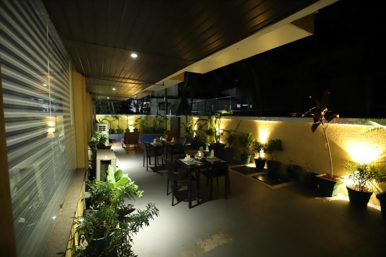 Zip By Spree Hotels Hyde Goa Candolim Exterior photo